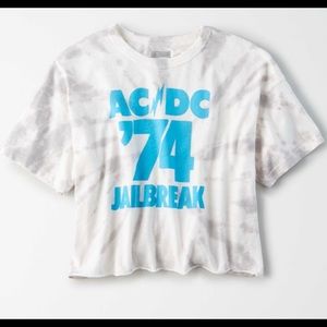 Jailbreak AC/DC graphic crop